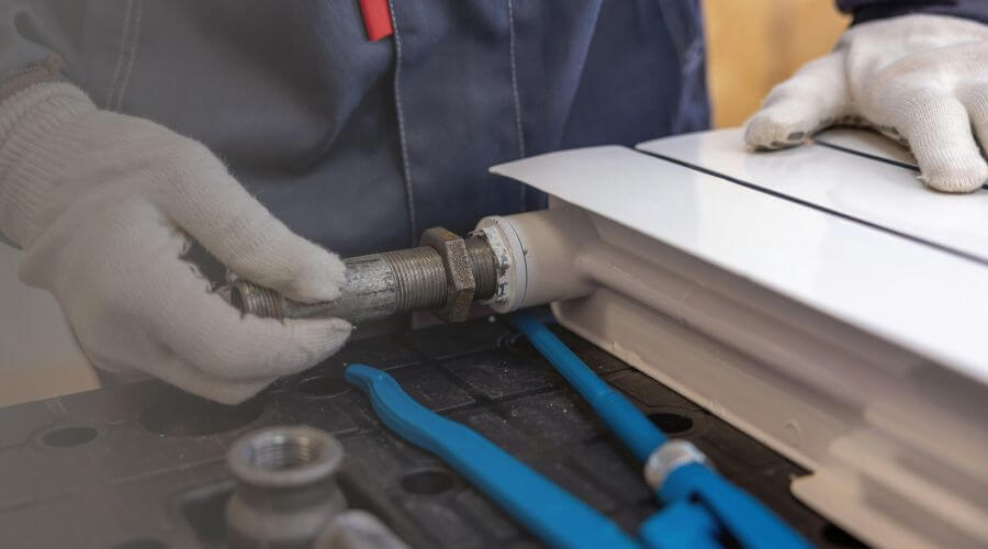 Professional water heater repair services in Papineau, IL